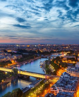 Как осуществить доставку посылки из Москвы в Париж